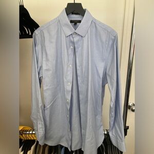 Banana Republic Light Blue Grant Fit Dress Shirt